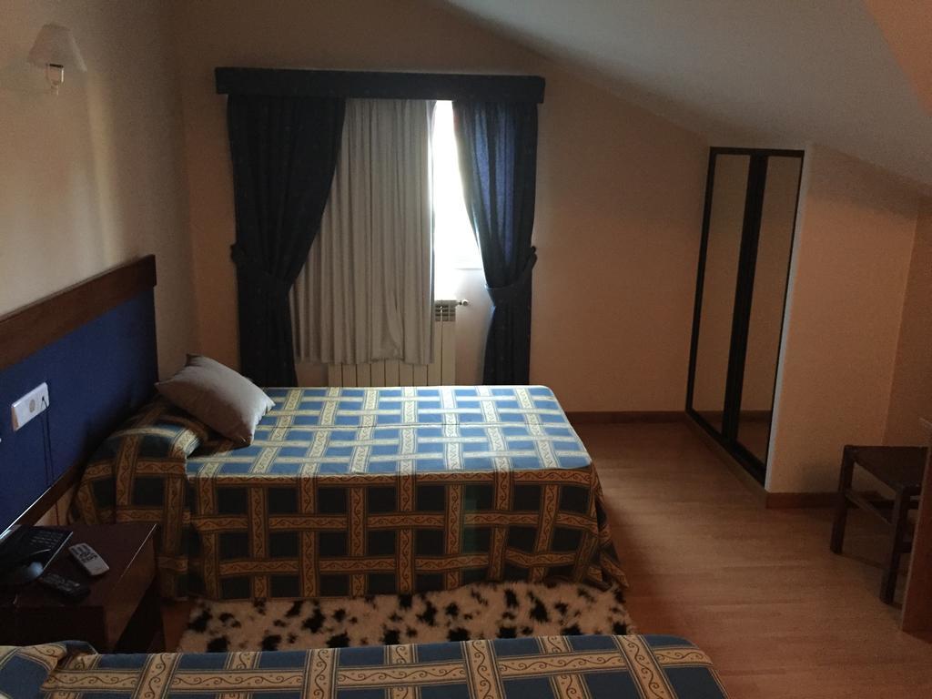 Hotel Santa Cruz Montaos Phòng bức ảnh